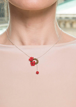 Poetic Flowers Necklace
