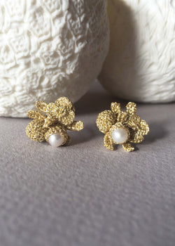 flower pearls earrings bridal atelier godole